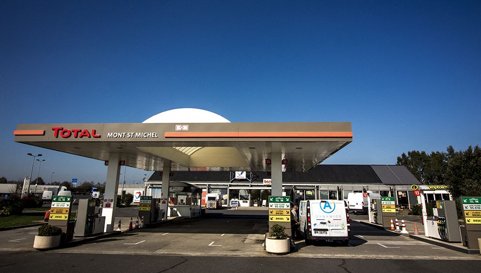 Boutiques d’autoroute : pourquoi un sandwich triangle coûte un SMIC ?
